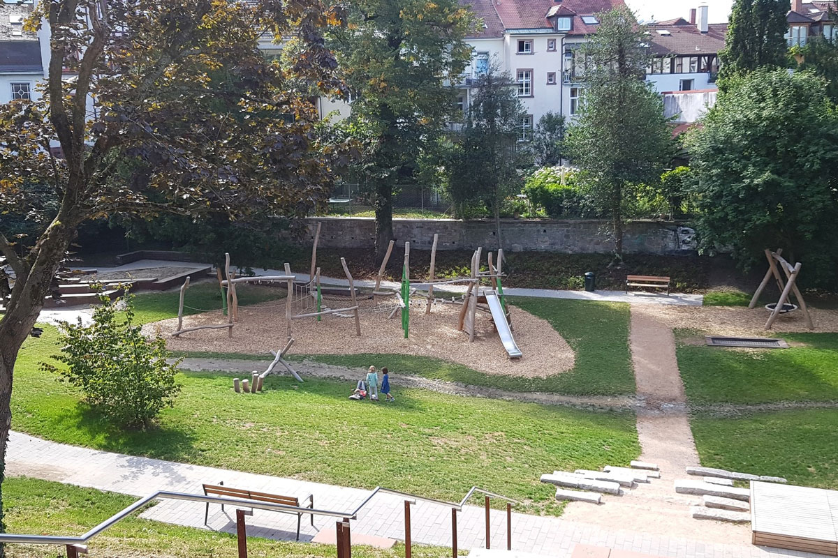 Kinderspielplatz am Pulverturm, Wallstraße